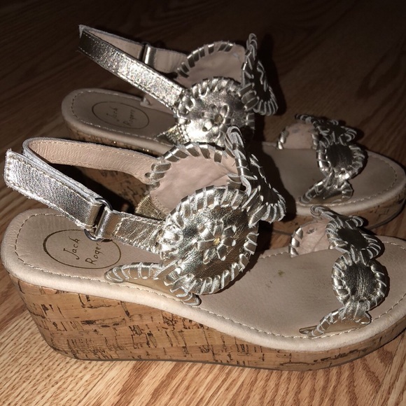 Shoes - Picture 2 of 3